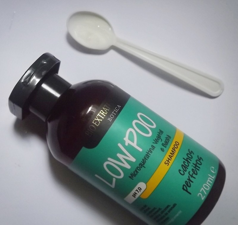 Resenha linha Botica Cachos Bio Extratus Shampoo Botica Cachos Bio Extratus Low Poo