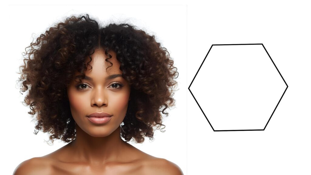 Visagismo exemplo de rosto hexagonal de base reta, mulher com cabelo crespo e rosto hexagonal