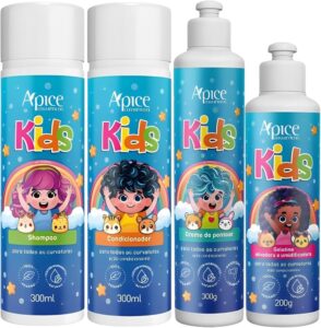 Linha de tratamento para cabelo cacheado infantil 